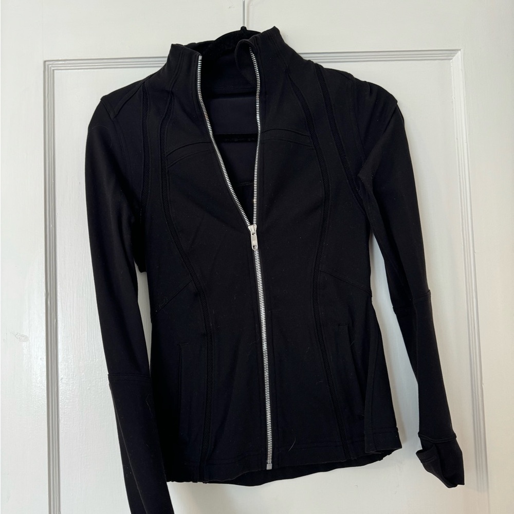 Lululemon womens black jacket size 0 NEW